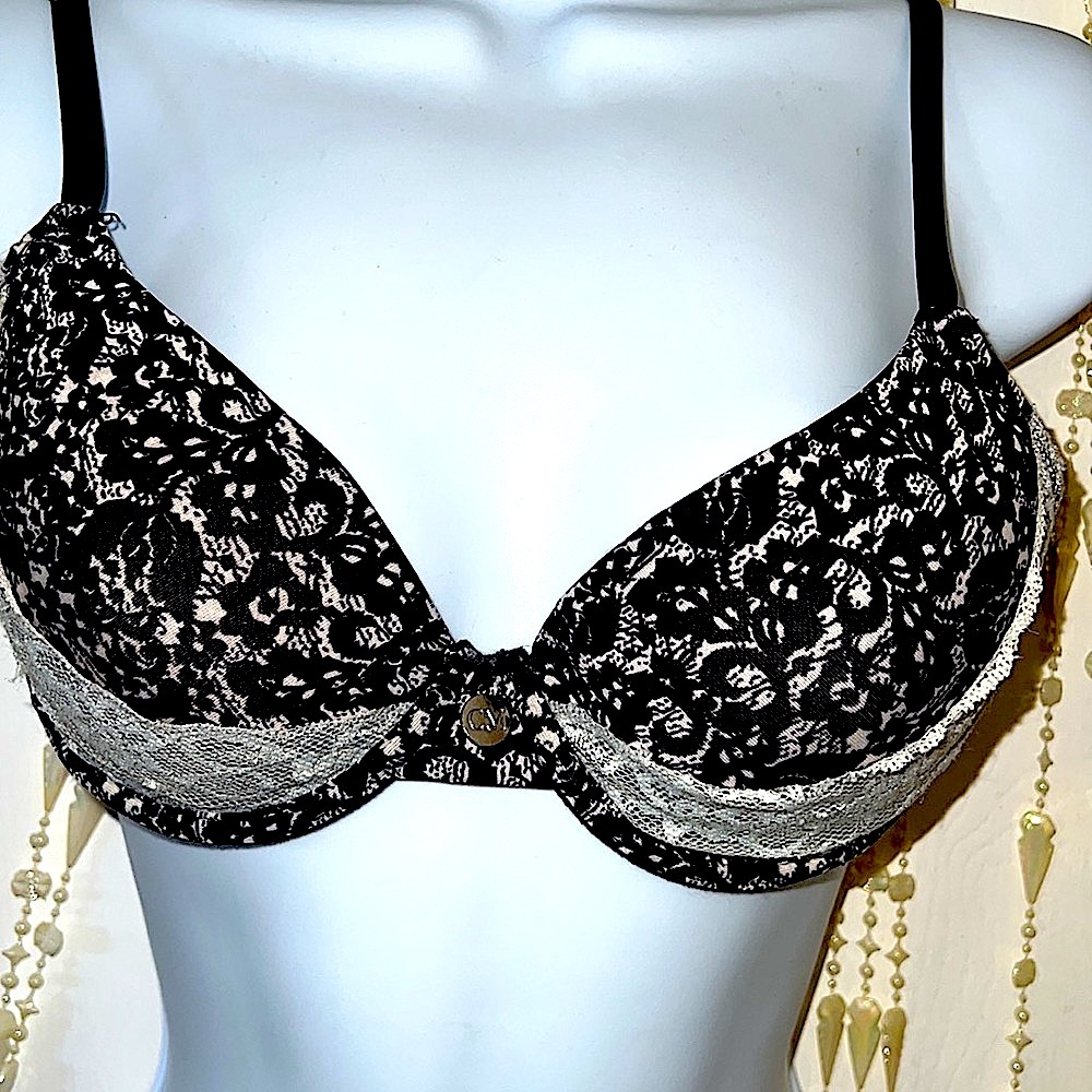 Buttery soft designer bra 32B